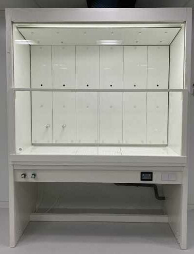 Sorbonnes de laboratoire / bras / hottes / PSM